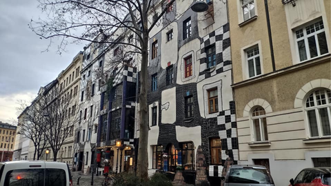 Waltzing Through Vienna: Art, History & Sweet Surprises