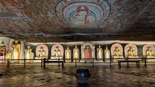 Dambulla Cave Temple